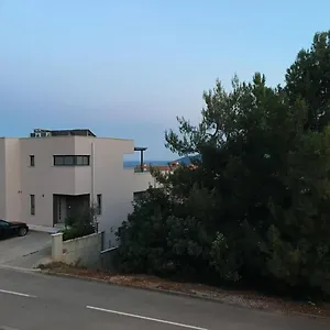  Guest house Gorgeous Apartment In Rabac